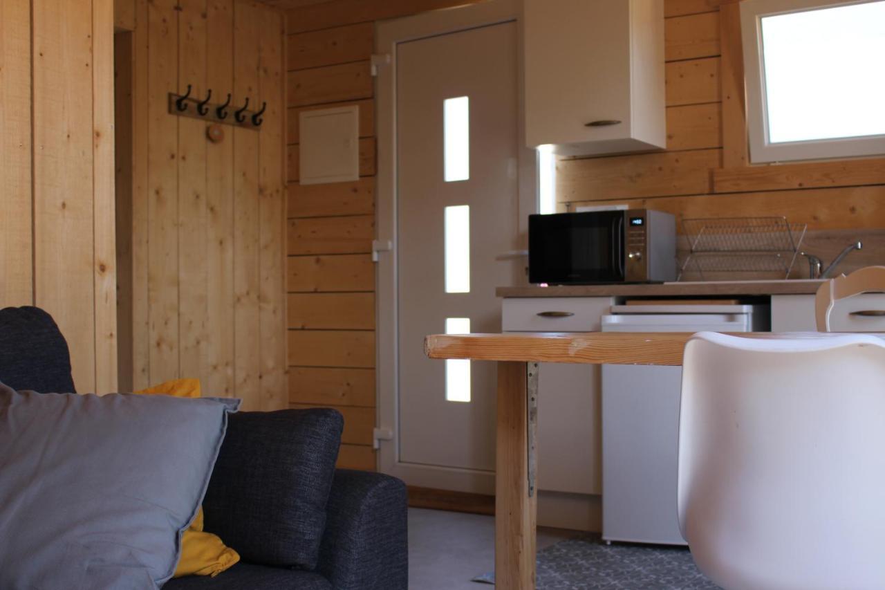 Tiny House Dans Jardin Arbore Перос-Гирек Екстериор снимка